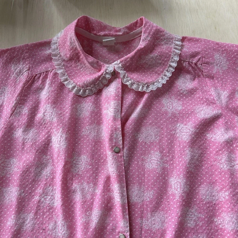 Vintage Robe Womens Large Pink Floral Lace Housecoat Short‎ Sleeve Made USA